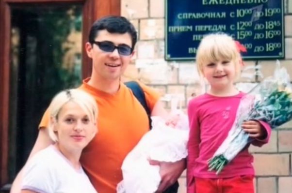 Кто жена Сергея Бодрова и кем стали дети знаменитого актера?