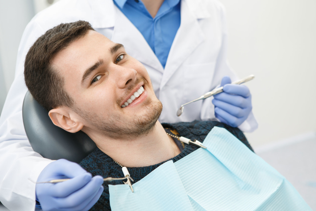 Имплантация зубов — процедура, преимущества