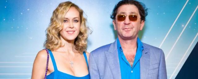 Григорий Лепс признался, что виноват в разводе с Анной Шаплыковой