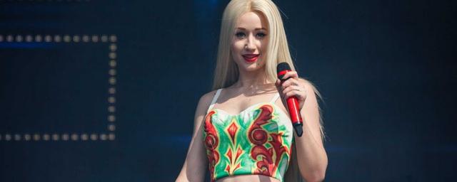 Певица Игги Азалия за сутки заработала 30 млн рублей на продаже фото на OnlyFans