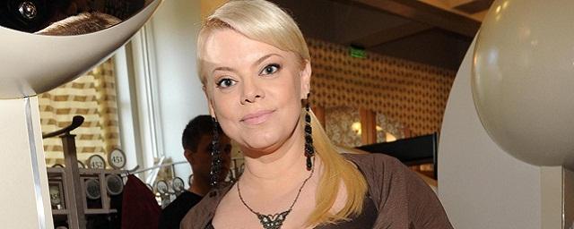 Яна Поплавская осудила российских звезд за демонстрацию роскошной жизни на фоне СВО