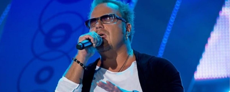 Российский певец Владимир Пресняков заявил, что похудел на восемь килограммов
