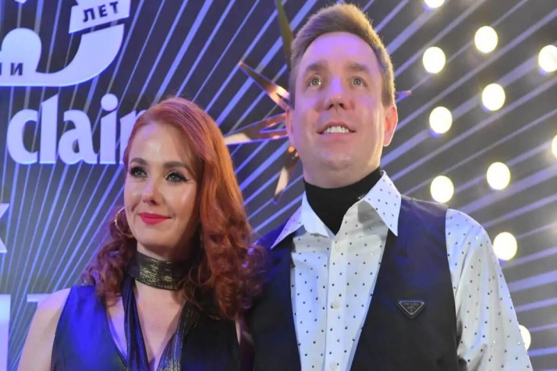 Экс-солистка «Тату» Лена Катина и ее супруг Дмитрий Спиридонов переживают трудности в семье