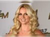 Над Бритни Спирс вновь хотят установить опеку