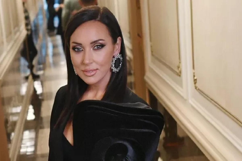 Алсу рассказала, что наряд на ее следующей свадьбе будет элегантным и сдержанным