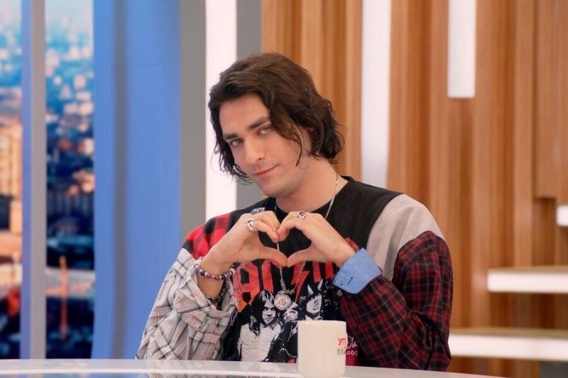 Пользователи рассекретили личность возлюбленной Олега Шепса