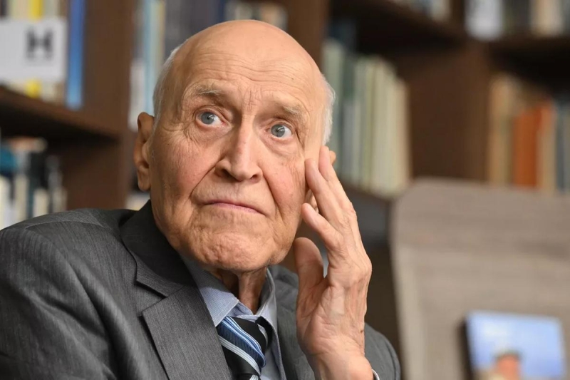 &laquo;Всё в порядке&raquo;: близкие Николая Дроздова прокомментировали сообщения о проблемах со здоровьем