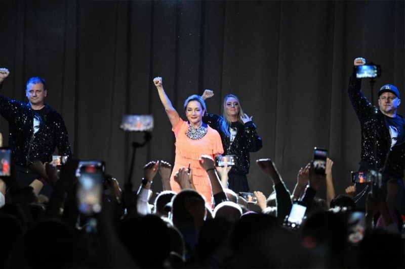 Вопрос закрыт: Татьяна Буланова избавилась от &laquo;ленивых&raquo; танцоров