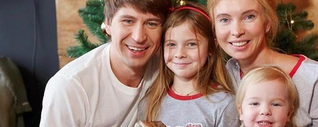 Алексей Ягудин поздравил дочку Мишель с 7-летием